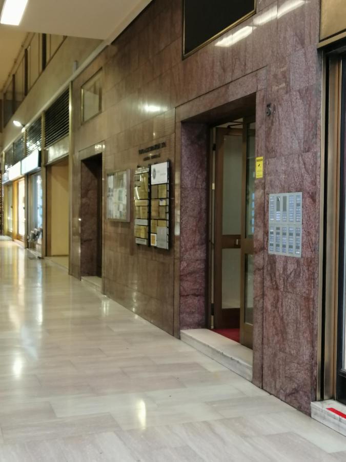 Galleria Del Toro Apartments Bologna Eksteriør billede