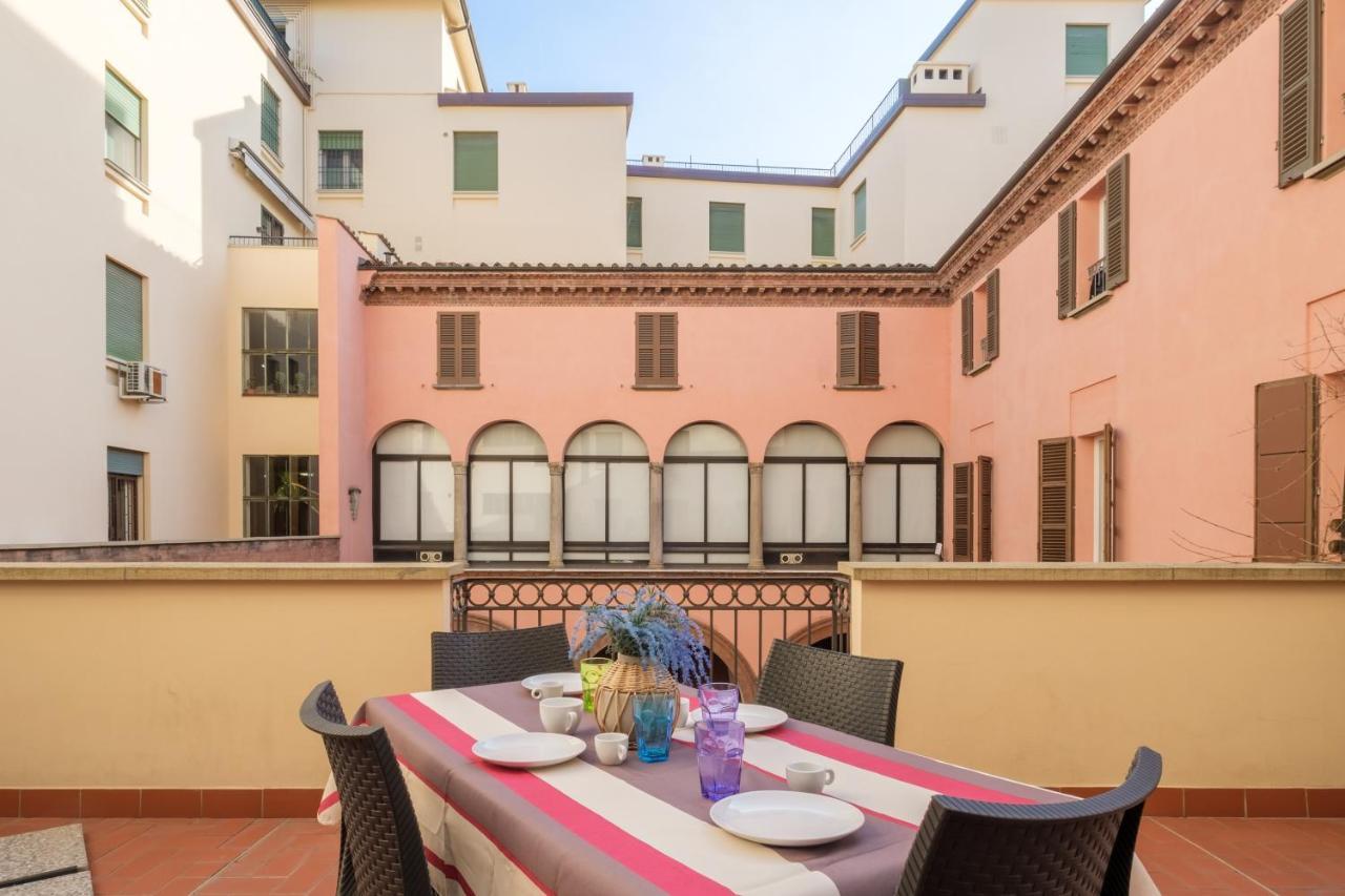 Galleria Del Toro Apartments Bologna Eksteriør billede